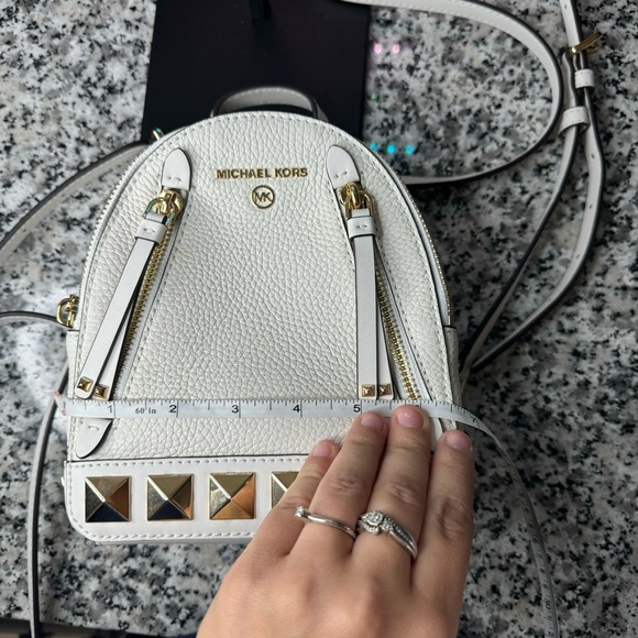 Michael Kors NEW! White and Gold Women\'s Brooklynn Small Backpack main image 11